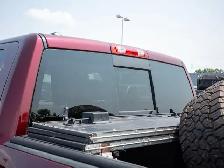 2017 Ram 1500 Laramie - Multi-Zone A/C | Power Seats - Photo 22
