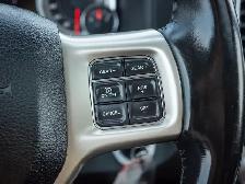 2017 Ram 1500 Laramie - Multi-Zone A/C | Power Seats - Photo 31