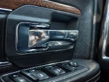 2017 Ram 1500 Laramie - Multi-Zone A/C | Power Seats - Photo 42