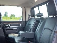 2017 Ram 1500 Laramie - Multi-Zone A/C | Power Seats - Photo 64