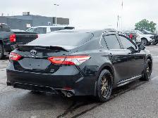 2020 Toyota Camry SE - Steering Wheel Audio Controls - Photo 8