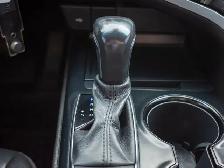 2020 Toyota Camry SE - Steering Wheel Audio Controls - Photo 53