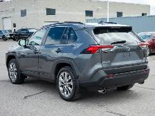 2021 Toyota RAV4 XLE - Photo 6