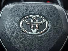 2021 Toyota RAV4 XLE - Photo 20