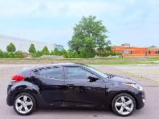 2015 Hyundai Veloster RE:FLEX 3dr Hatchback w/Red Interior (1.6L - Photo 9