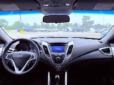 2015 Hyundai Veloster RE:FLEX 3dr Hatchback w/Red Interior (1.6L - Photo 11