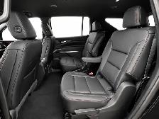 2026 Chevrolet Traverse - Photo 13
