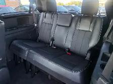 2015 Chrysler Town & Country S | CLEAN CARFAX | NAVI | BACK-UP C - Photo 16