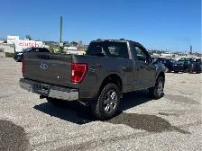 2022 Ford F-150 XLT 4x4 Regular Cab | 5.0L V8! | Remote Start - Photo 5