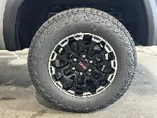 2026 GMC Canyon AT4 - Photo 28