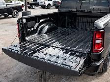 2026 Ram 1500 Express - Photo 8