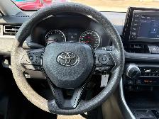 2021 Toyota RAV4 - Photo 12