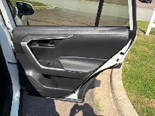 2021 Toyota RAV4 - Photo 19