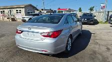 2012 Hyundai Sonata LIMITED - Photo 5