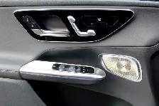 2026 Mercedes-Benz GLC GLC350e 4Mat plug-in hybrid panoramic nav - Photo 11