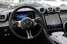 2026 Mercedes-Benz GLC GLC350e 4Mat plug-in hybrid panoramic nav - Photo 12
