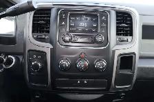 2016 RAM 1500 4WD Crew Cab 140.5' ST - Photo 10