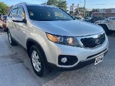 2012 Kia Sorento LX - Photo 3
