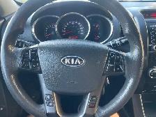 2012 Kia Sorento LX - Photo 13