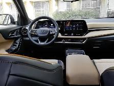 2027 Chevrolet Equinox AWD ACTIV - Photo 32