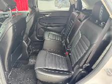 2016 Ford Edge SEL - Photo 15