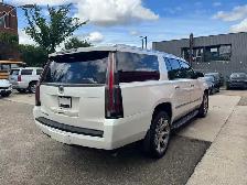 2015 Cadillac Escalade ESV Premium - Photo 18