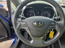 2018 Kia Forte - Photo 17