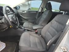 2016 Volkswagen Jetta - Photo 13
