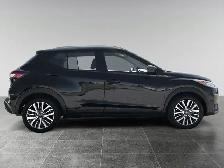 2025 Nissan Kicks Play SV / FWD - Photo 8
