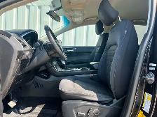 2017 Ford Edge SEL AWD | No Reported Accidents | Command Start - Photo 17