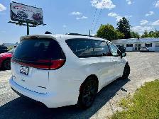 2025 Chrysler Pacifica LIMITED! CLEAN CARFAX! SAME DAY DELIVERY! - Photo 5