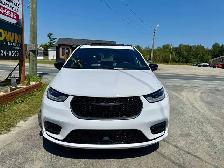 2025 Chrysler Pacifica LIMITED! CLEAN CARFAX! SAME DAY DELIVERY! - Photo 7