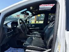 2025 Chrysler Pacifica LIMITED! CLEAN CARFAX! SAME DAY DELIVERY! - Photo 13
