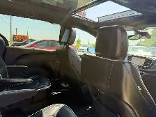 2025 Chrysler Pacifica LIMITED! CLEAN CARFAX! SAME DAY DELIVERY! - Photo 21