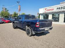 2024 Ram 3500 Big Horn | Clean Carfax! | Night Edition - Photo 3