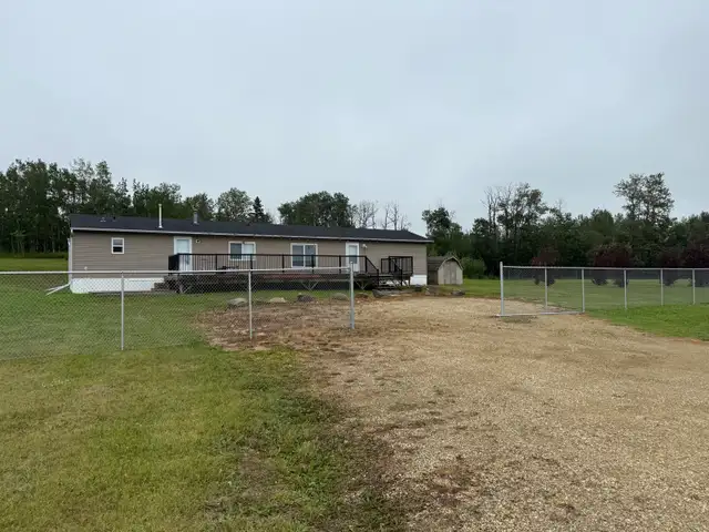 Acreage Gull Lake Hom for Rent Longterm