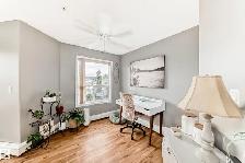 Amazing 2 bed, 2 bath, 3rd floor corner unit. - Photo 6