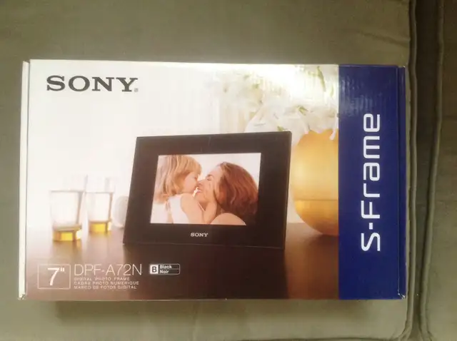 Sony 7-inch Digital Photo Frame