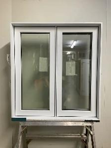 10902BP Fenêtre Battant PVC Blanc 2 sect 1 ouvr 35 1/2 x 38 1/2