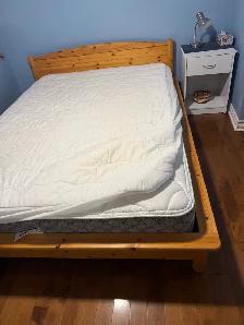 Queen bedroom furniture and more, FREE - Photo 6