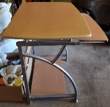 Computer desk. - Photo 4