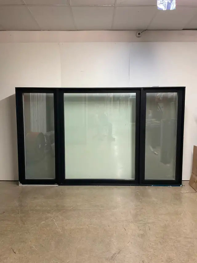 10698BH Fenêtre Battant HYBRIDE Noir 3 sect 2 ouvr 107 x 64