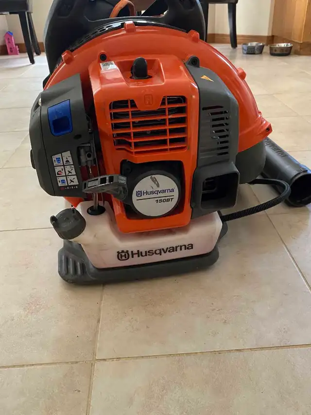 HUSQVARNA