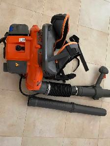 HUSQVARNA - Photo 2