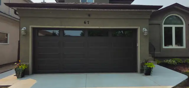 Garage Door Sales and Service 204-996-9600