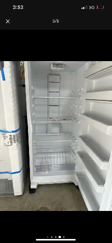 18 cu Ft Upright Freezer - NEW - Photo 2