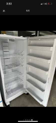 18 cu Ft Upright Freezer - NEW - Photo 3