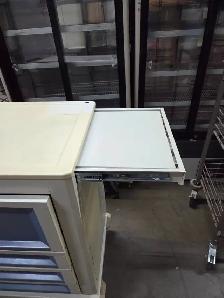 Metal 4 Drawer Locking Rolling Cabinet - Photo 5