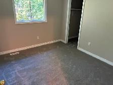 BEAUTIFUL ANCASTER HOME FOR RENT – Available August 1st, 2026 - Photo 8