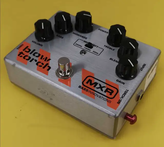 Pédale de Bass MXR